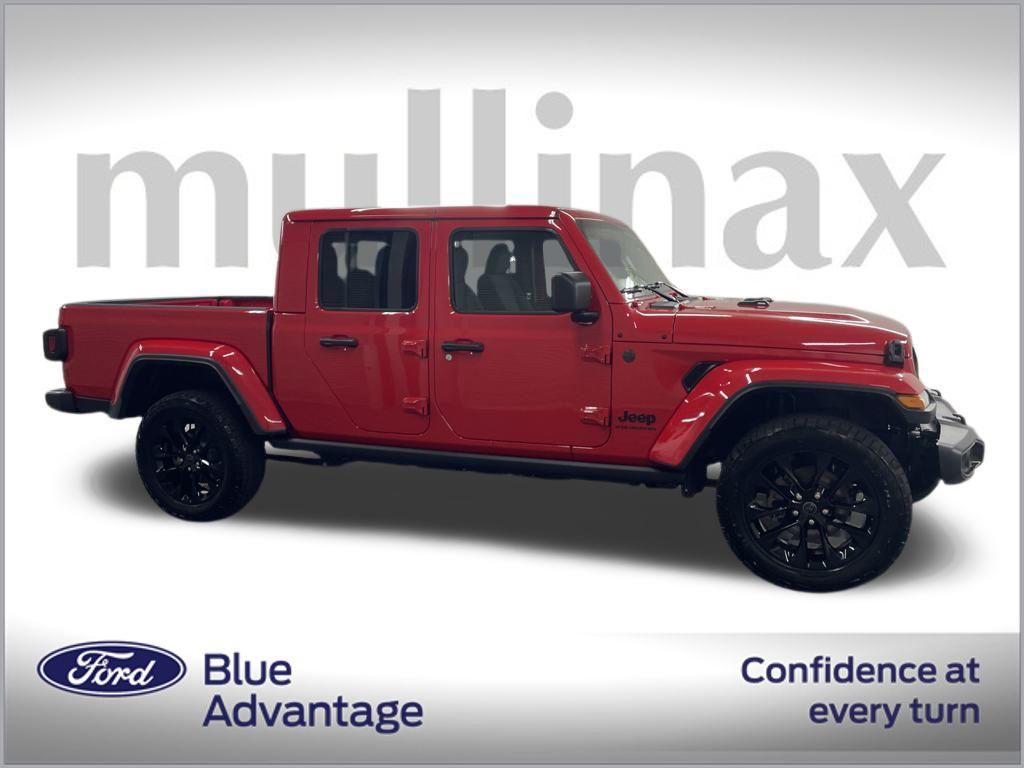 used 2025 Jeep Gladiator car, priced at $37,990