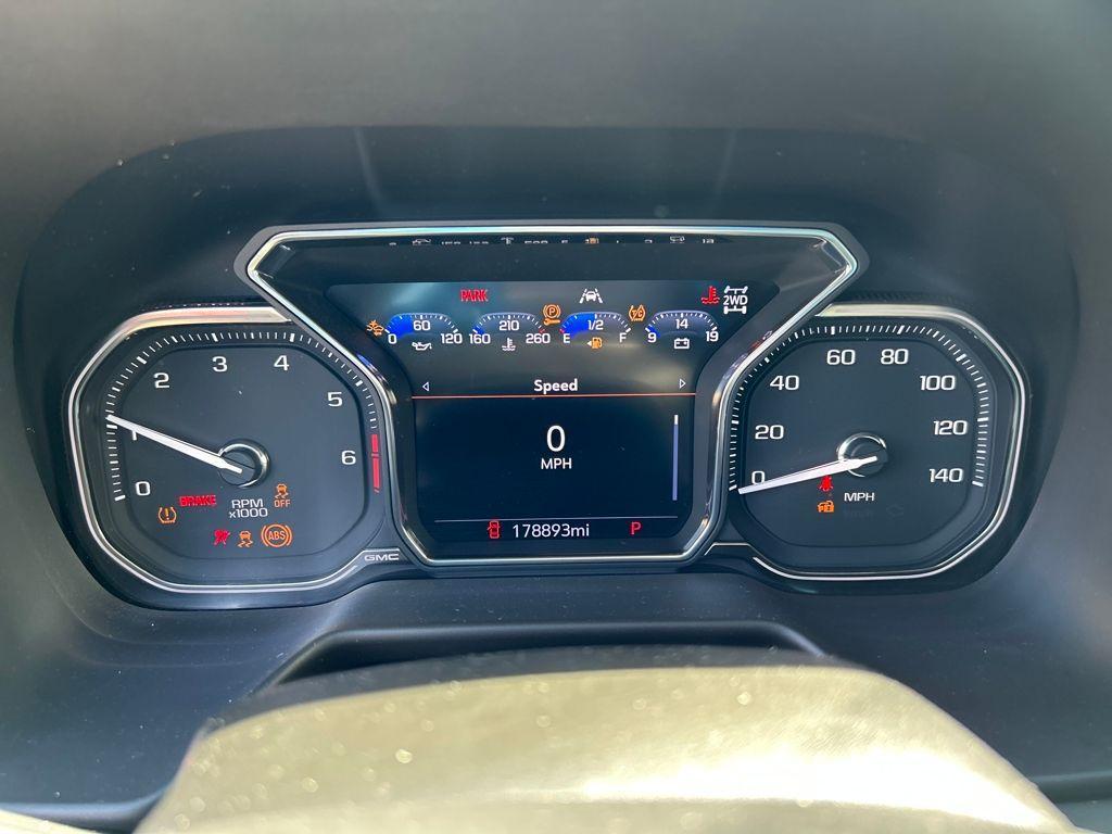 used 2021 GMC Yukon car, priced at $30,990