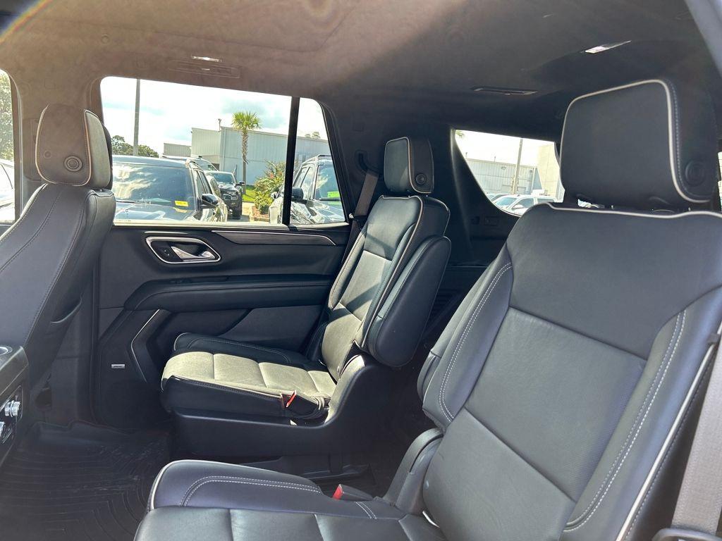 used 2021 GMC Yukon car, priced at $30,990