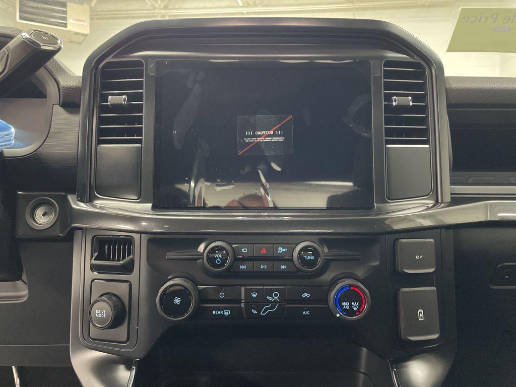 new 2025 Ford F-150 car, priced at $44,418