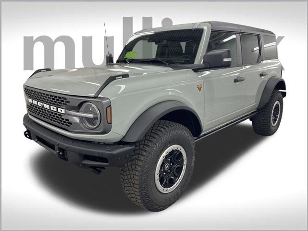 new 2024 Ford Bronco car, priced at $58,859