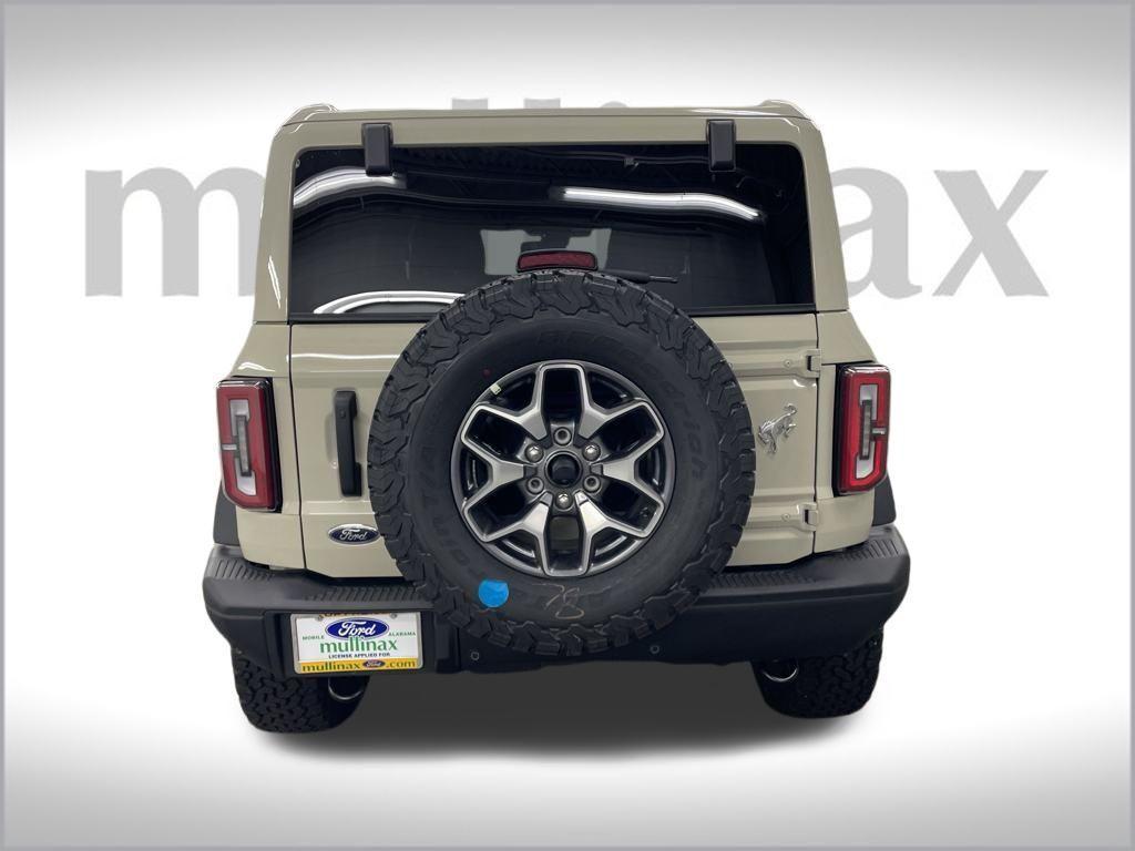 new 2025 Ford Bronco car, priced at $57,404