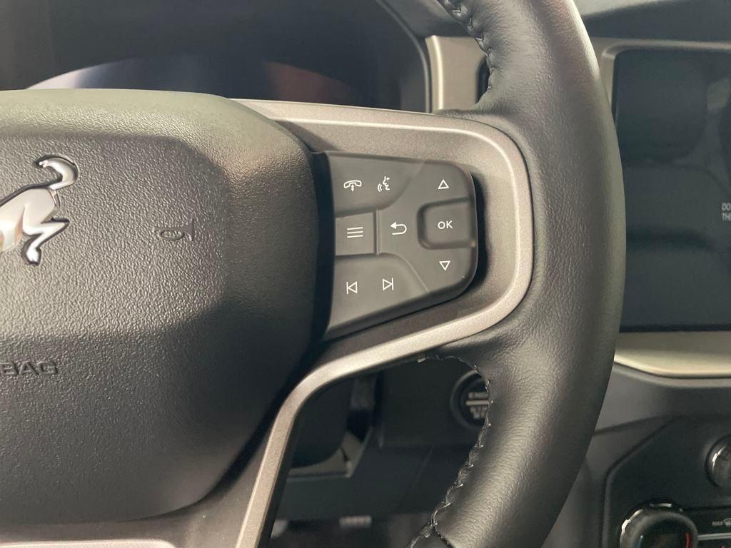 new 2025 Ford Bronco car, priced at $48,264