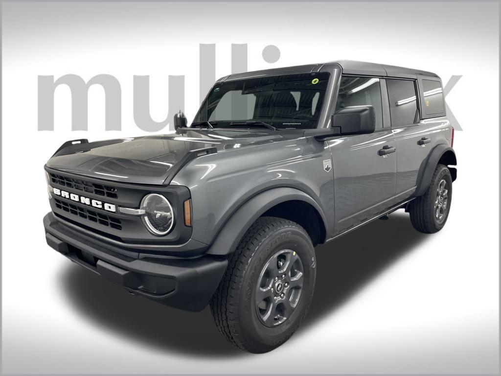 new 2025 Ford Bronco car, priced at $43,777