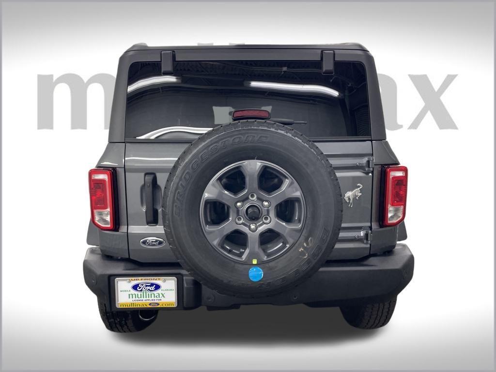 new 2025 Ford Bronco car, priced at $43,777