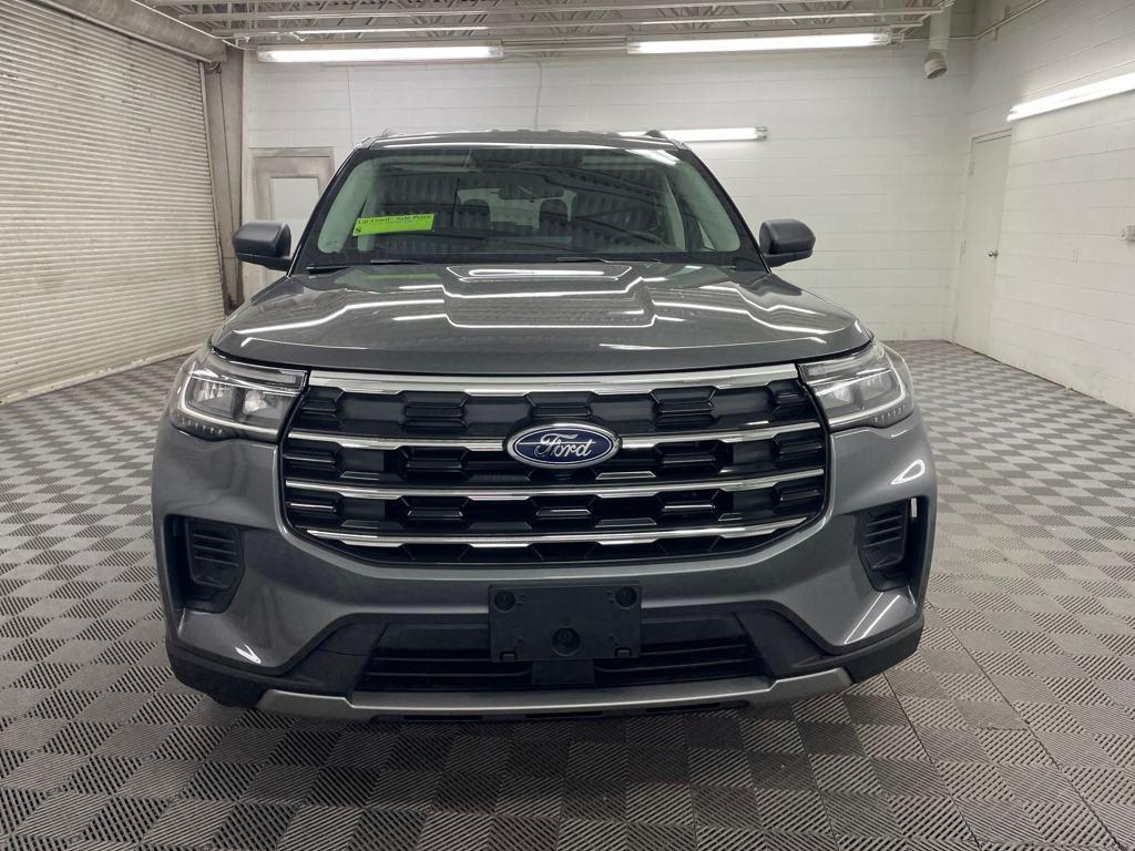 new 2025 Ford Explorer car, priced at $39,015