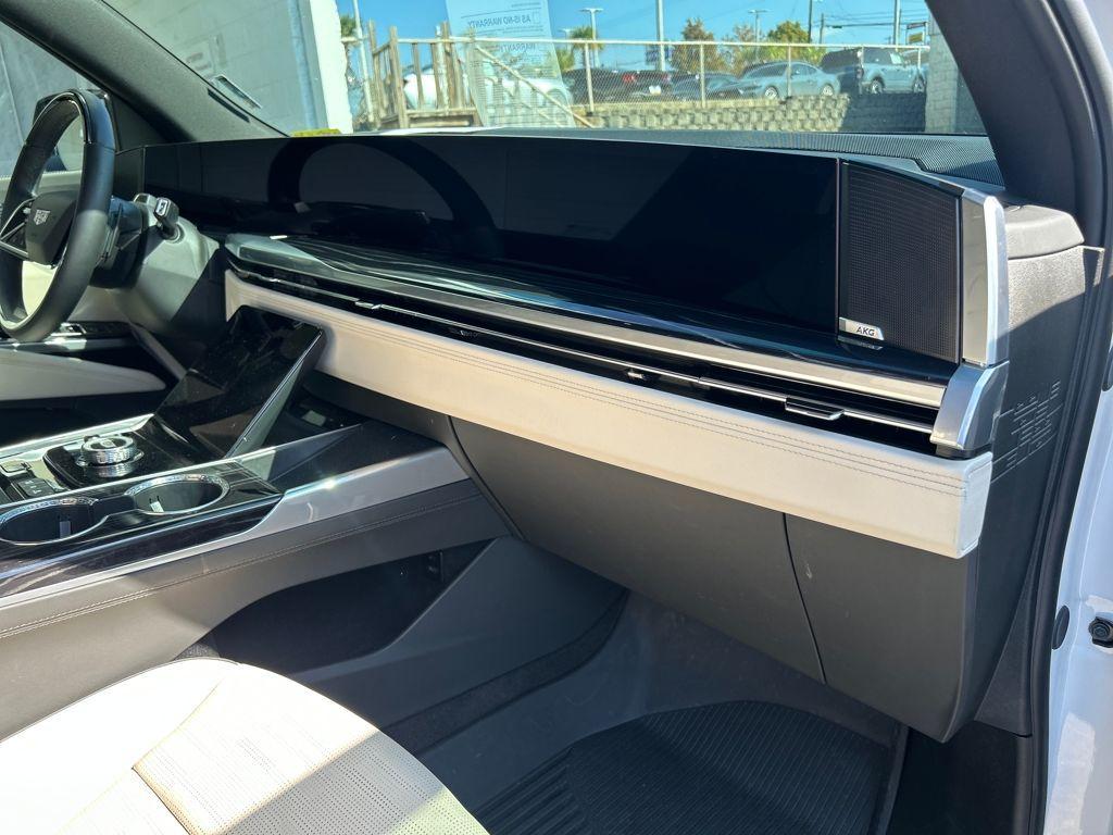used 2025 Cadillac Escalade car, priced at $108,990