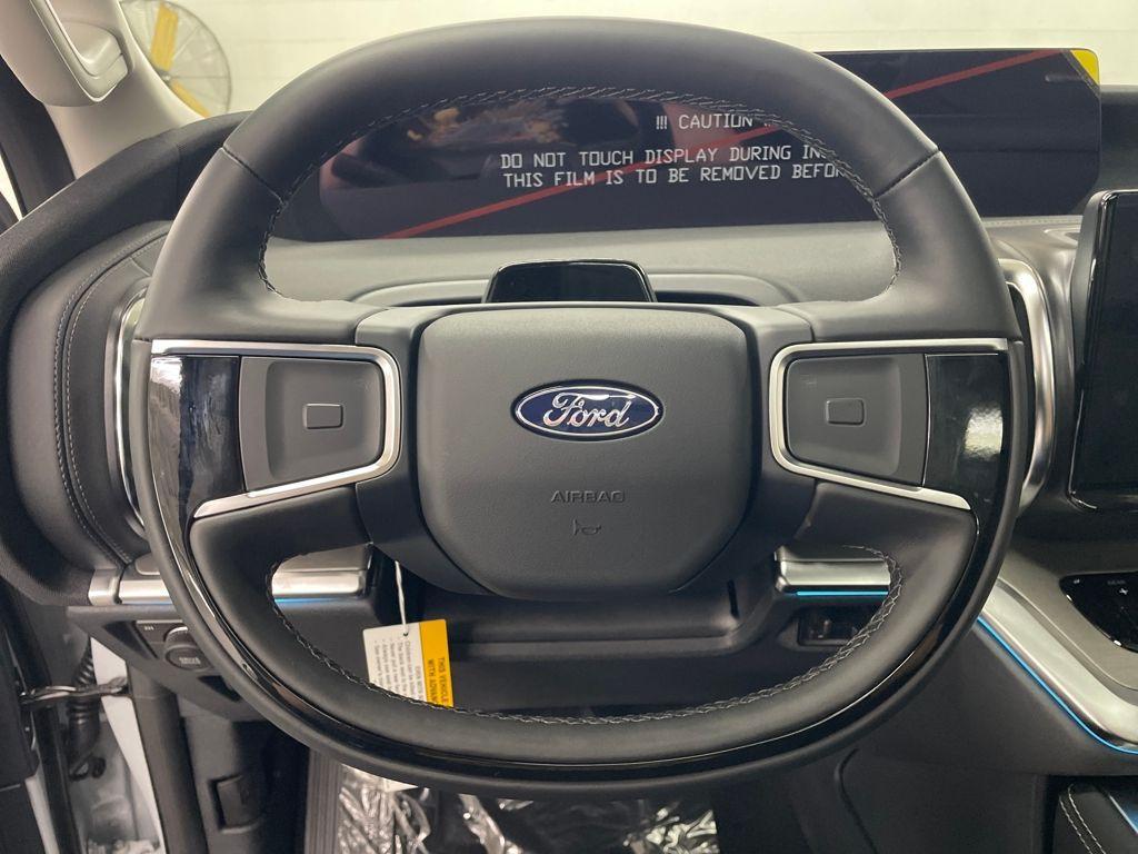 new 2025 Ford Expedition Max car, priced at $80,735