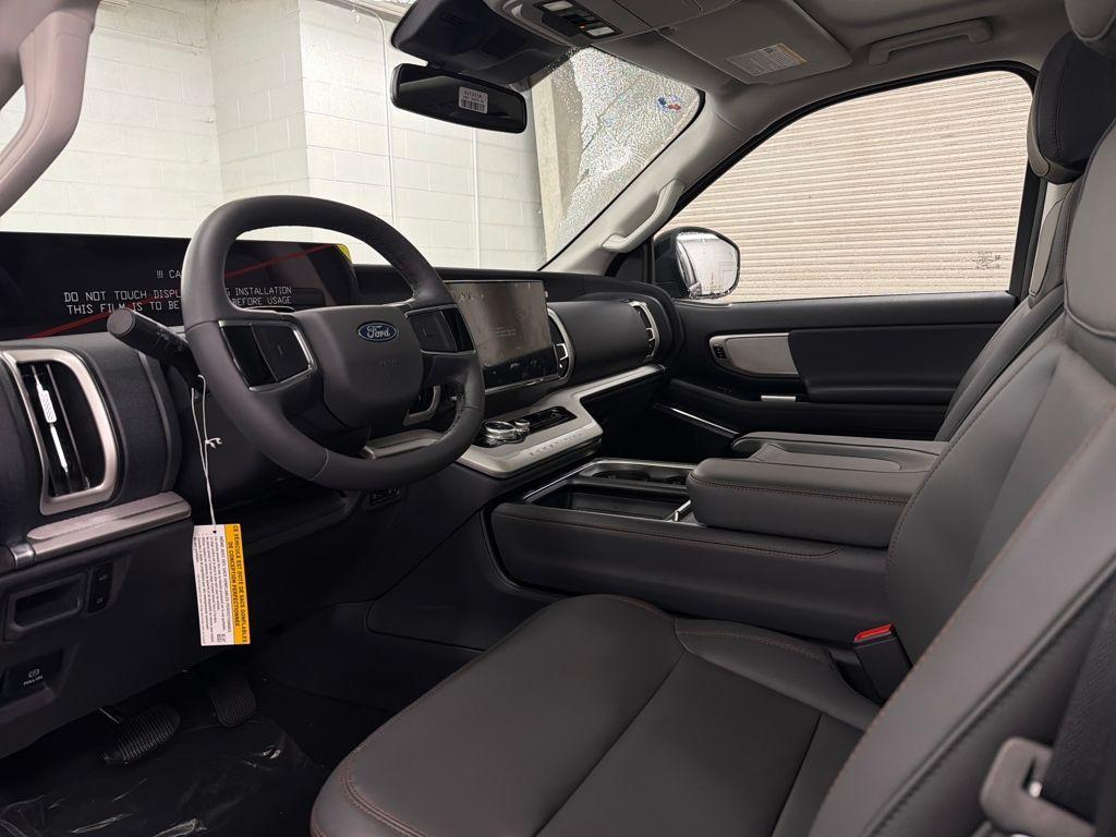 new 2025 Ford Expedition Max car, priced at $70,686