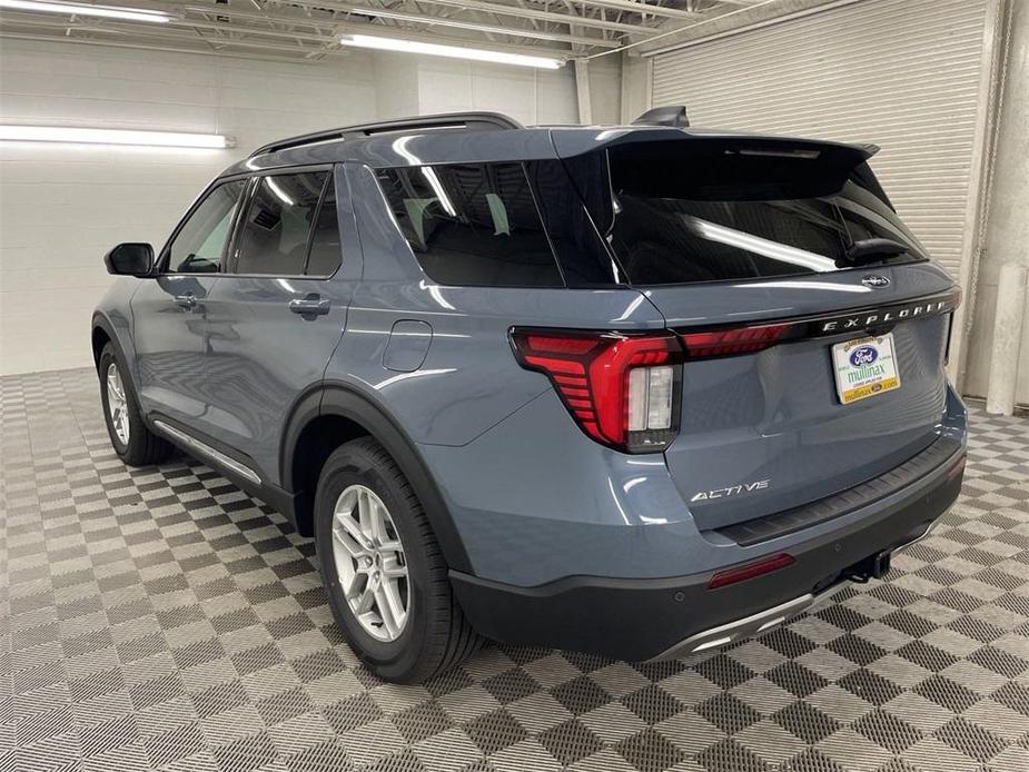 new 2025 Ford Explorer car, priced at $43,153