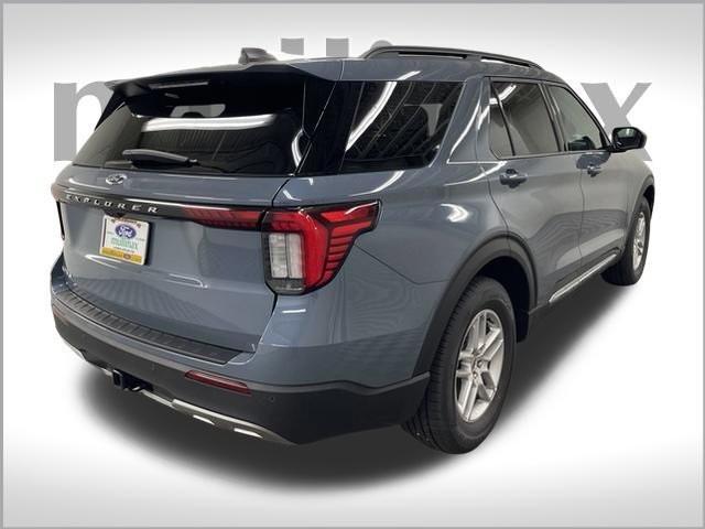 new 2025 Ford Explorer car, priced at $42,515