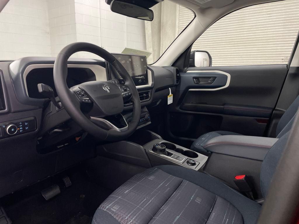 new 2025 Ford Bronco Sport car, priced at $37,653