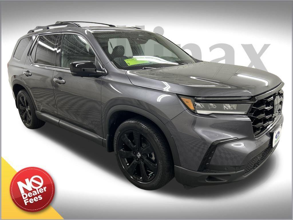 used 2025 Honda Pilot car, priced at $49,990