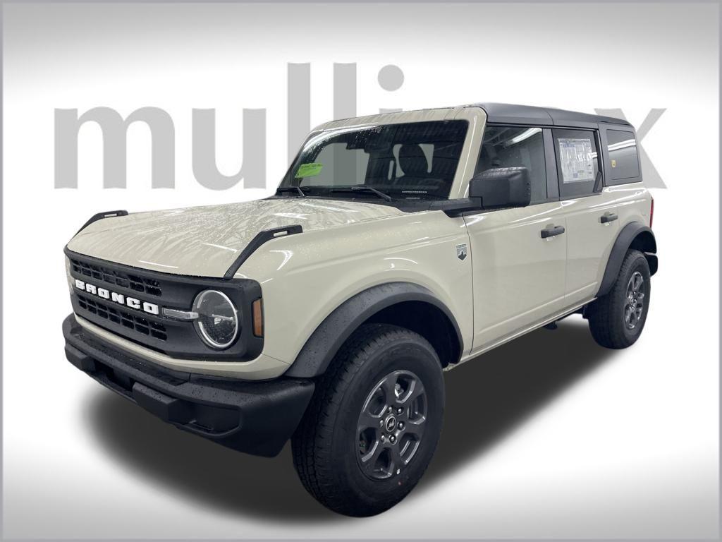 new 2025 Ford Bronco car, priced at $46,229