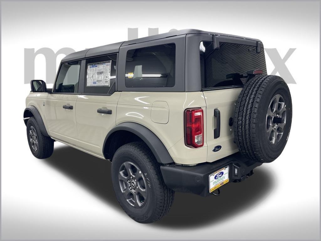 new 2025 Ford Bronco car, priced at $46,229