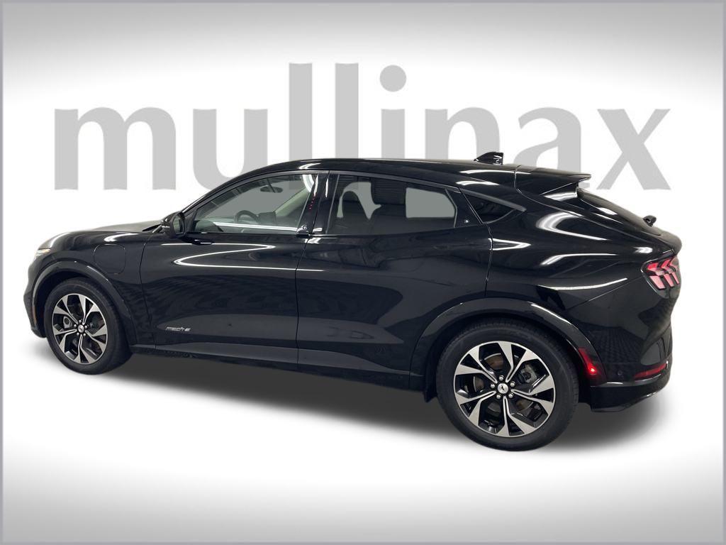 used 2022 Ford Mustang Mach-E car, priced at $25,200