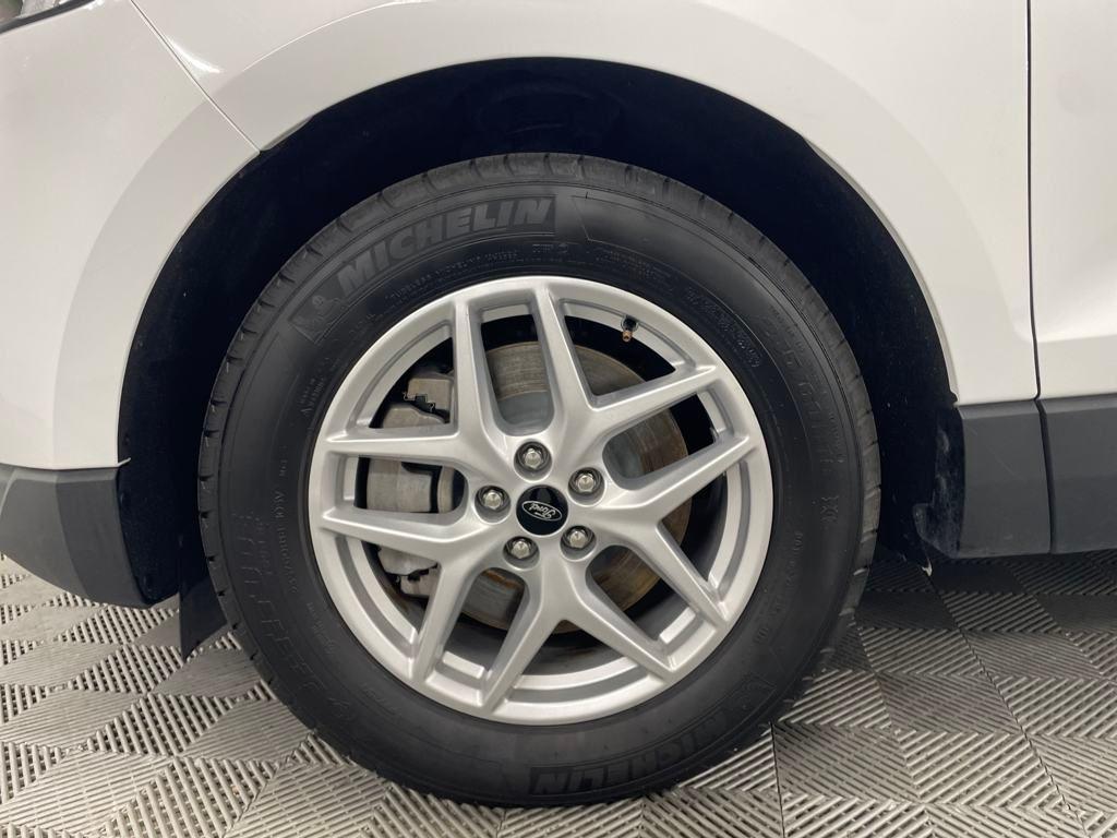 used 2024 Ford Edge car, priced at $26,500