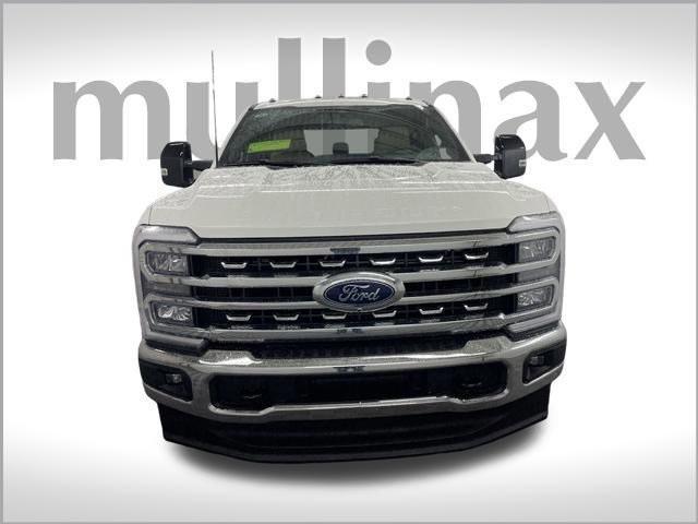 new 2025 Ford F-350 car, priced at $69,720