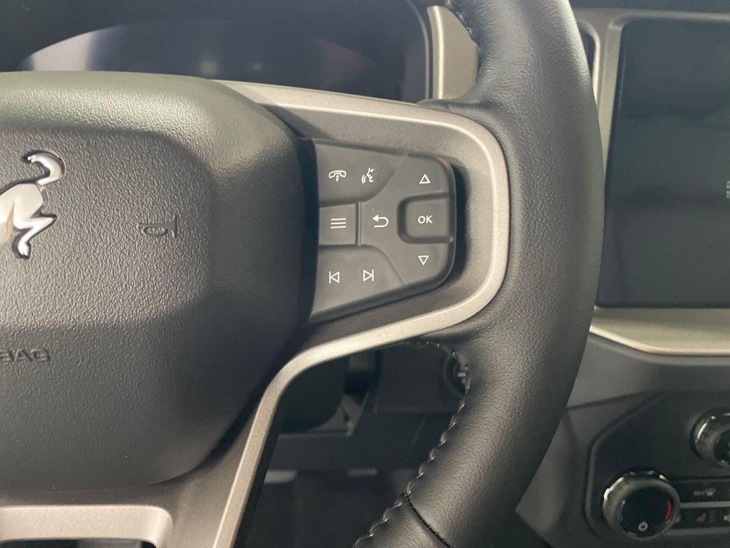 new 2025 Ford Bronco car, priced at $52,413