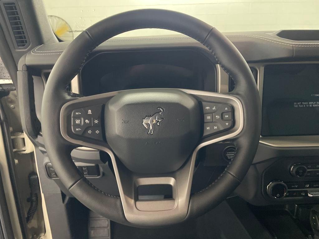 new 2025 Ford Bronco car, priced at $52,413
