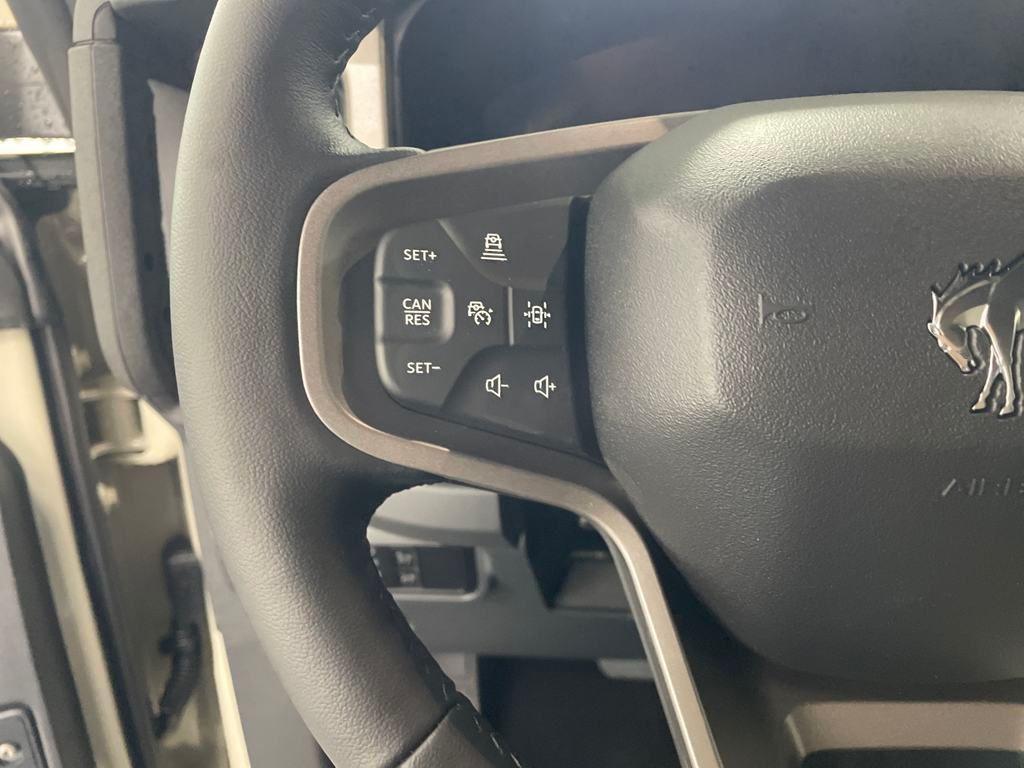 new 2025 Ford Bronco car, priced at $52,413