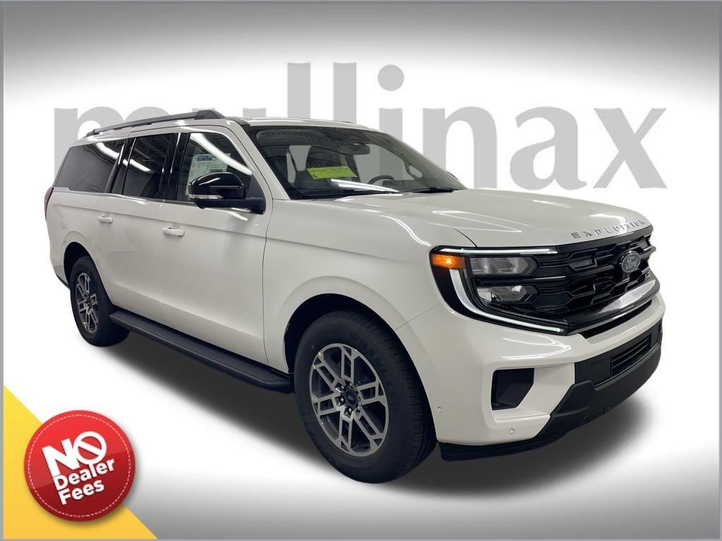 new 2025 Ford Expedition Max car, priced at $70,461