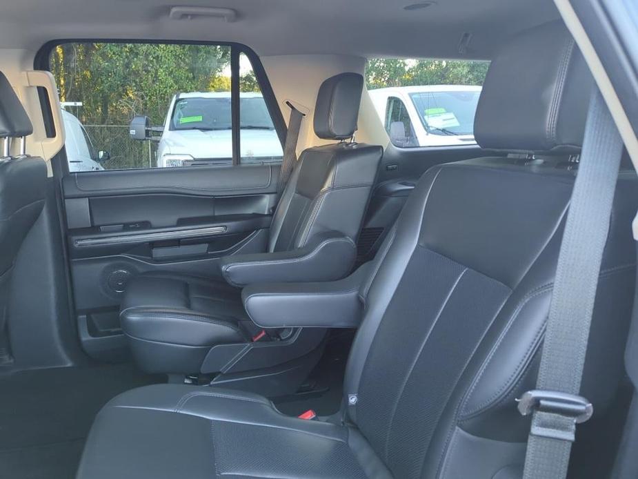 used 2023 Ford Expedition car, priced at $40,990