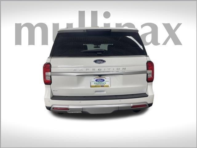 new 2024 Ford Expedition car, priced at $65,402