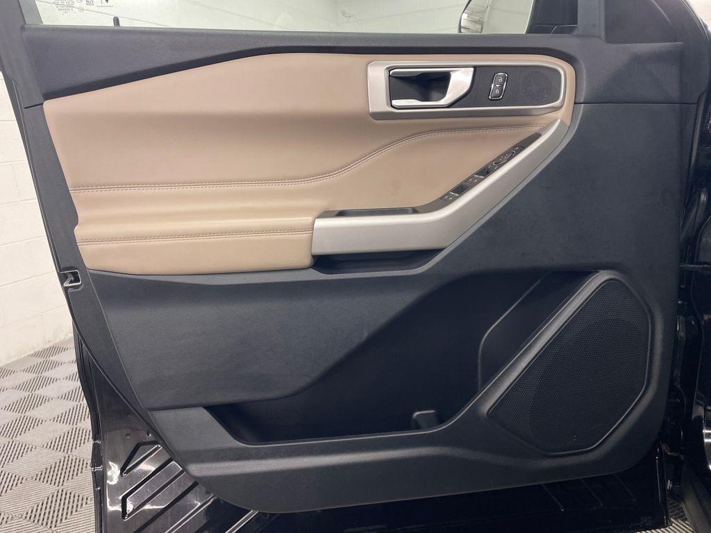 used 2024 Ford Explorer car, priced at $31,500
