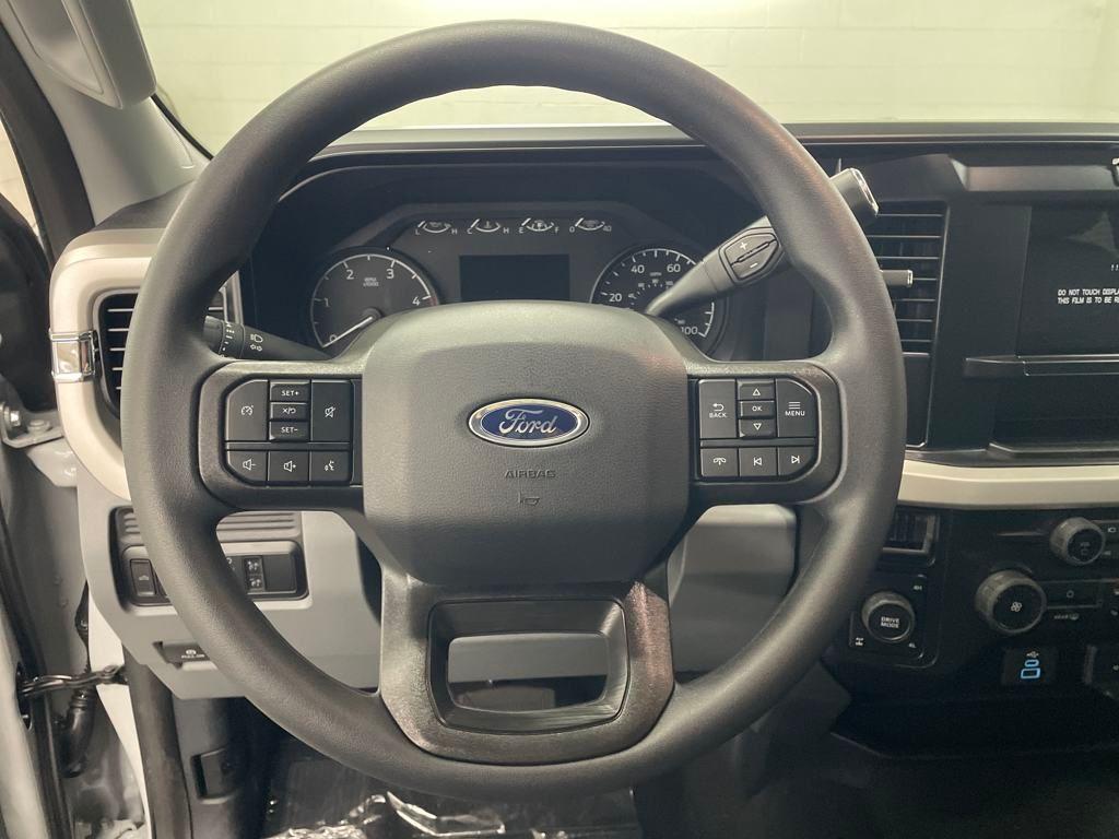 new 2025 Ford F-250 car, priced at $66,550