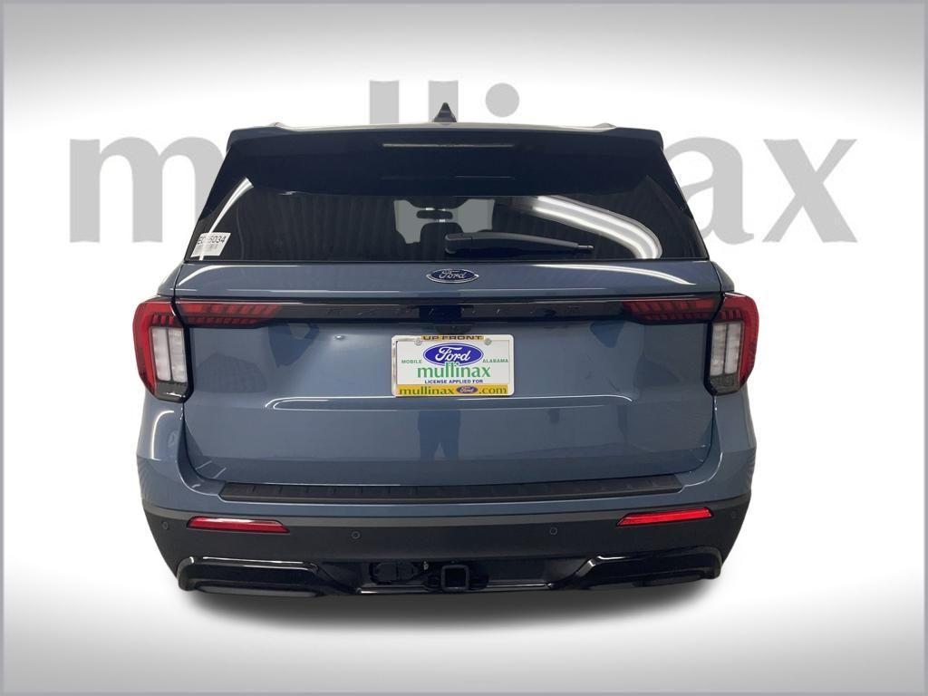 new 2025 Ford Explorer car, priced at $44,606