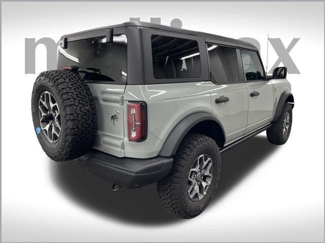 new 2024 Ford Bronco car, priced at $53,318