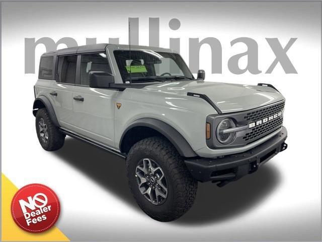 new 2024 Ford Bronco car, priced at $53,318