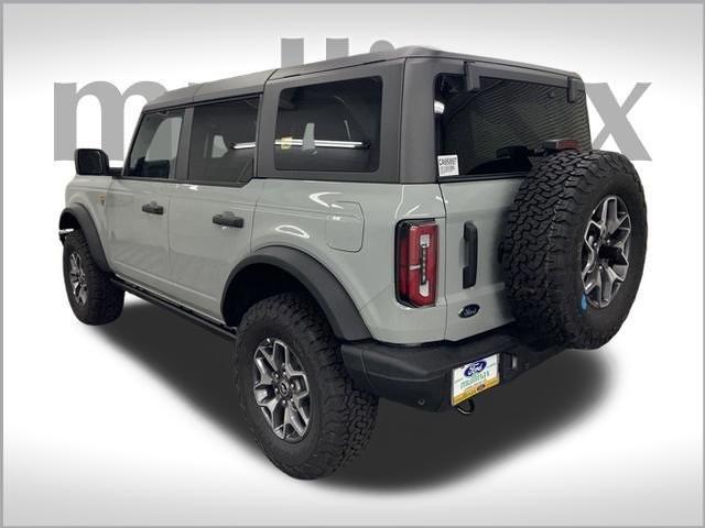 new 2024 Ford Bronco car, priced at $53,318