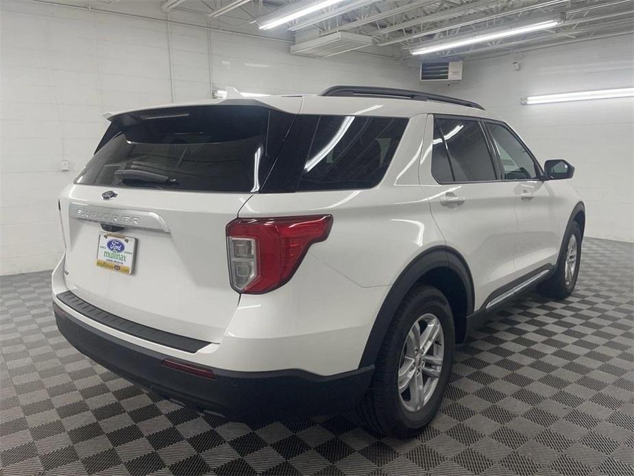new 2024 Ford Explorer car, priced at $39,897