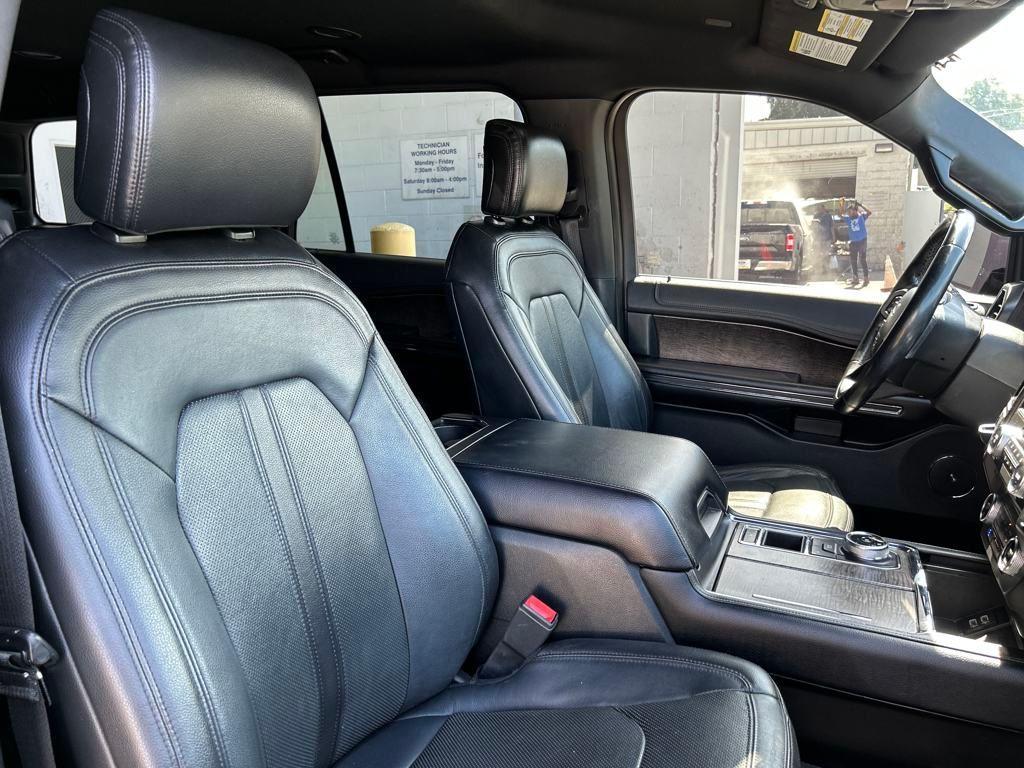 used 2018 Ford Expedition car, priced at $18,500