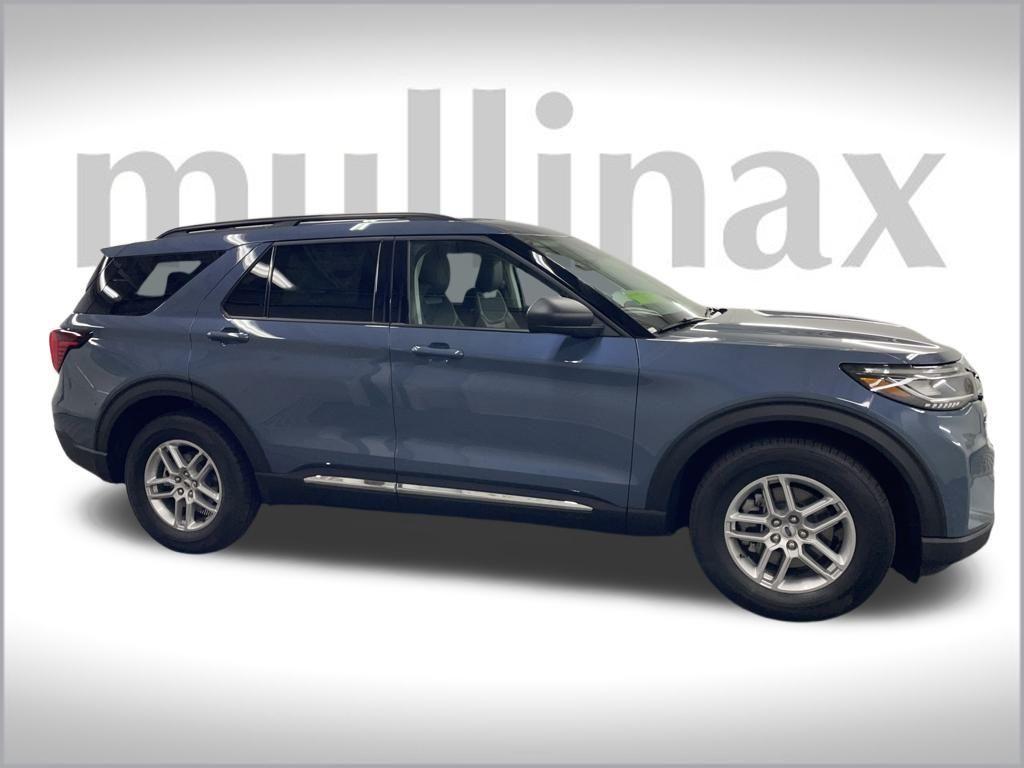 new 2025 Ford Explorer car, priced at $43,571