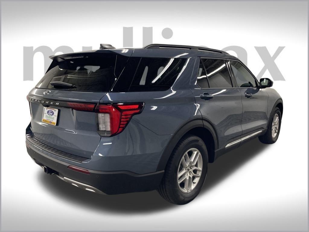 new 2025 Ford Explorer car, priced at $43,571