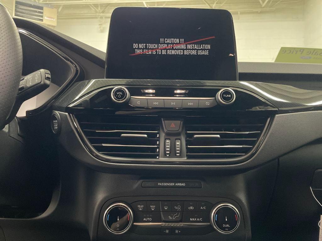 new 2025 Ford Escape car, priced at $28,134
