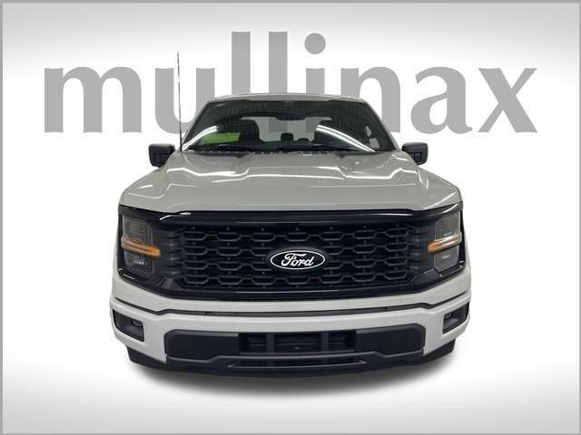 new 2024 Ford F-150 car, priced at $45,020