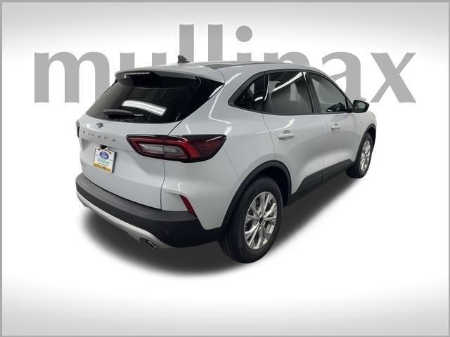 new 2025 Ford Escape car, priced at $30,029