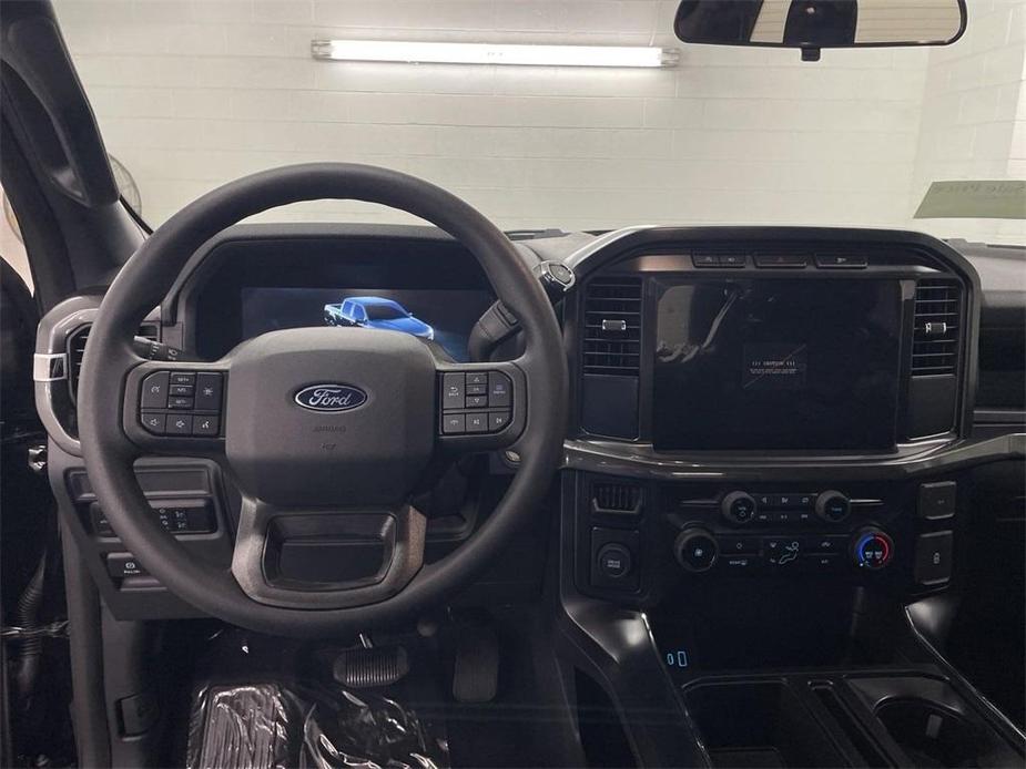 new 2024 Ford F-150 car, priced at $40,946