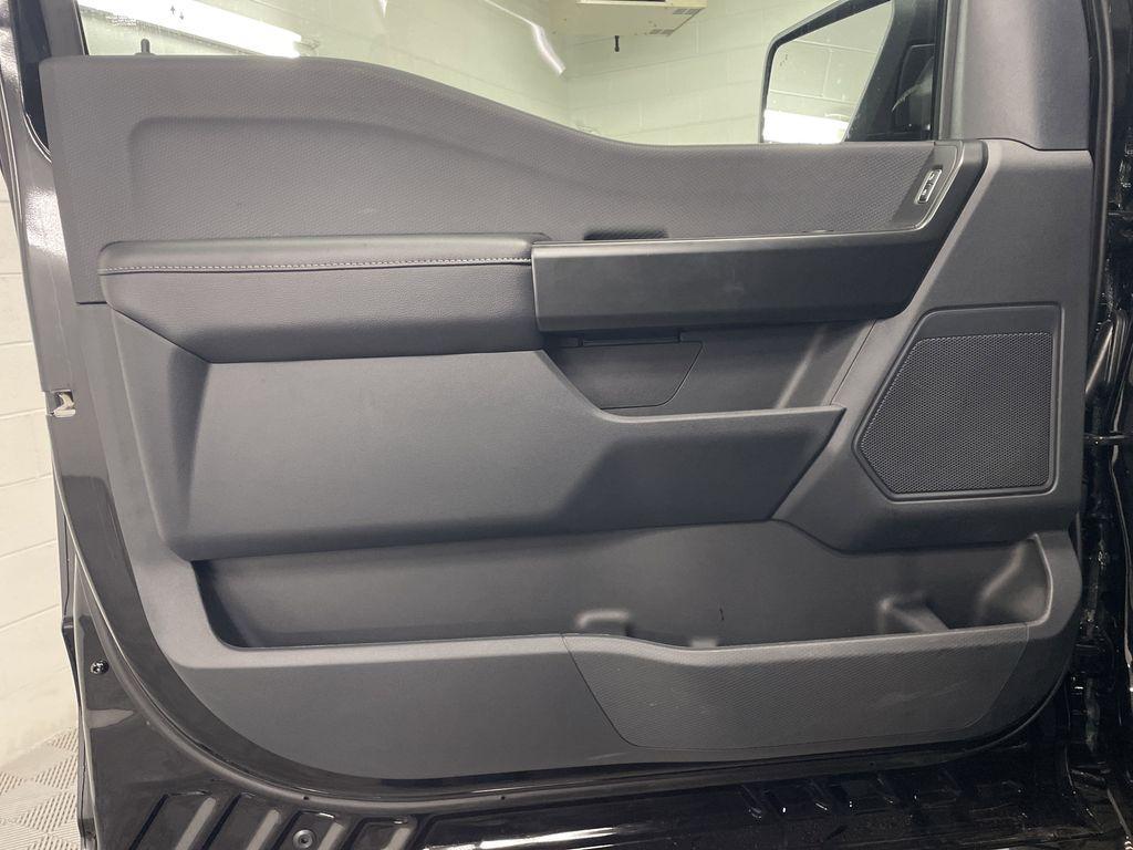 new 2025 Ford F-150 car, priced at $75,092