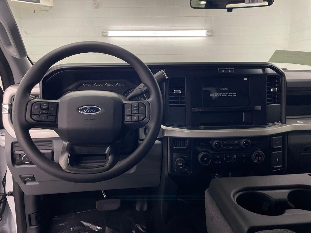 new 2025 Ford F-250 car, priced at $65,950