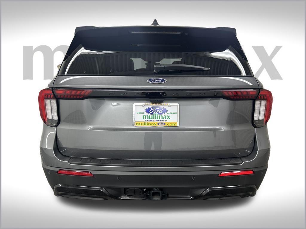 new 2025 Ford Explorer car, priced at $43,008
