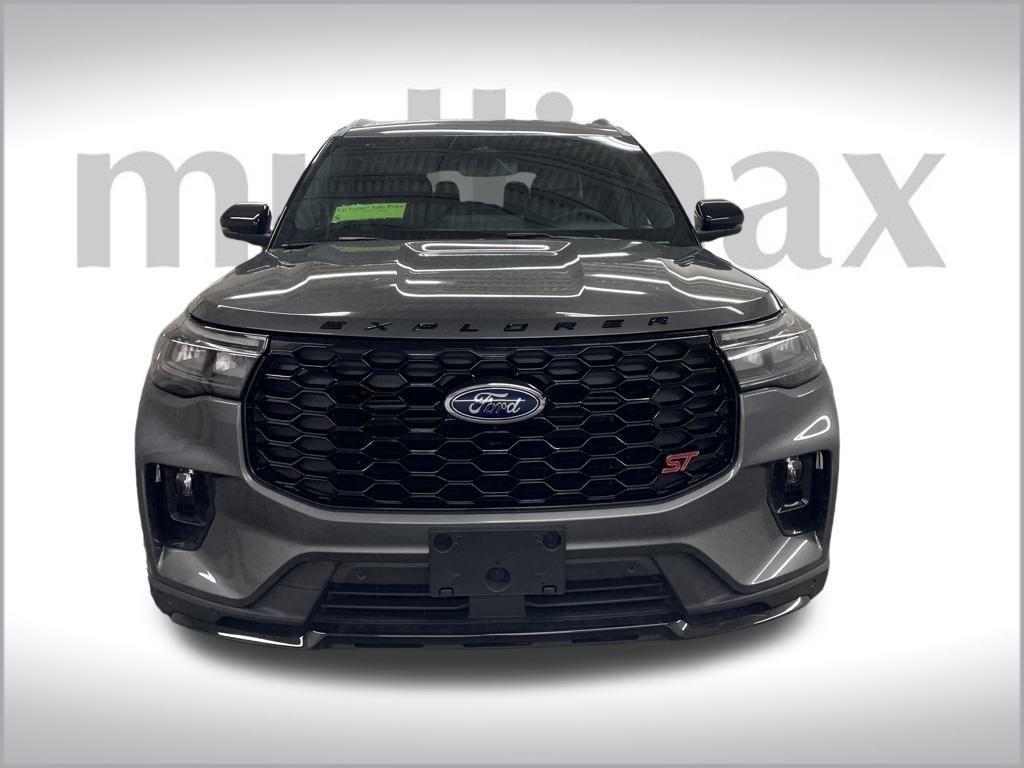 new 2025 Ford Explorer car, priced at $55,426