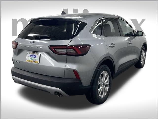 new 2024 Ford Escape car, priced at $29,650