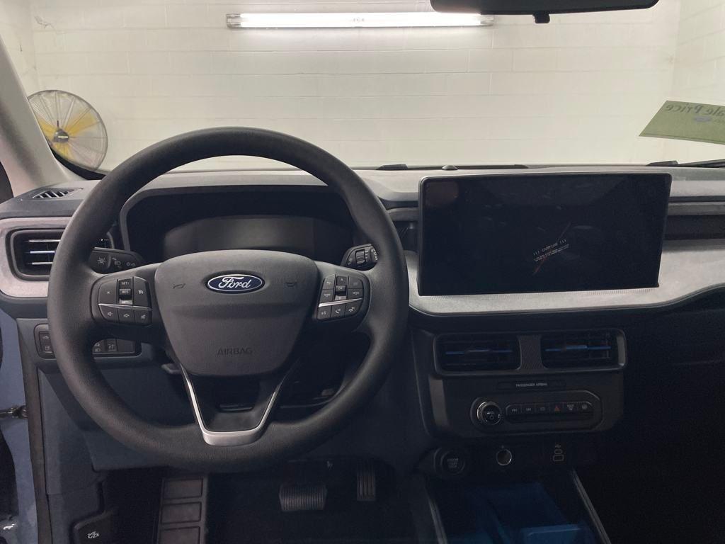 new 2025 Ford Maverick car, priced at $32,001