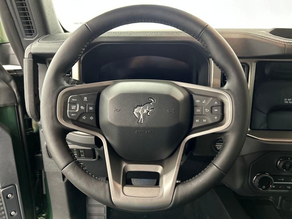 new 2025 Ford Bronco car, priced at $52,413