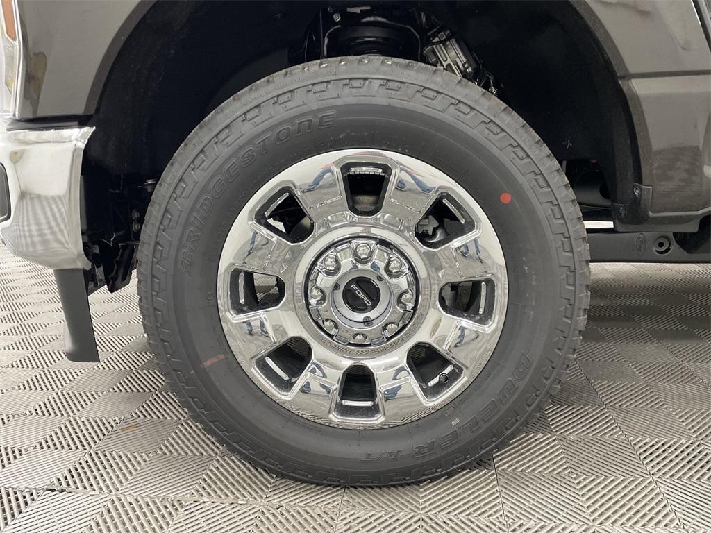 new 2025 Ford F-250 car, priced at $93,167
